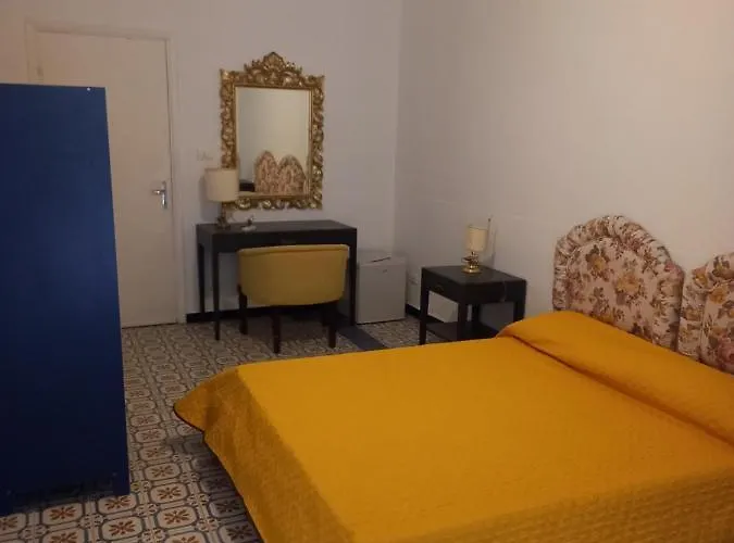 Hotel Curpi De Ma Bonassola