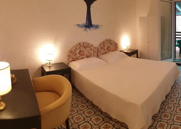 Hotel Curpi De Ma Bonassola